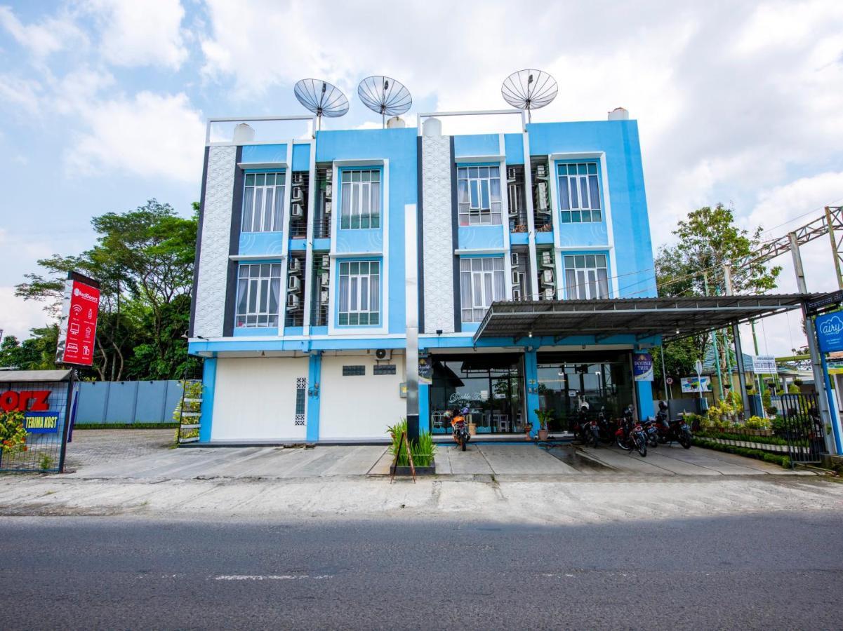 Oyo 3746 Double Tree Guesthouse Пурвокерто Екстериор снимка
