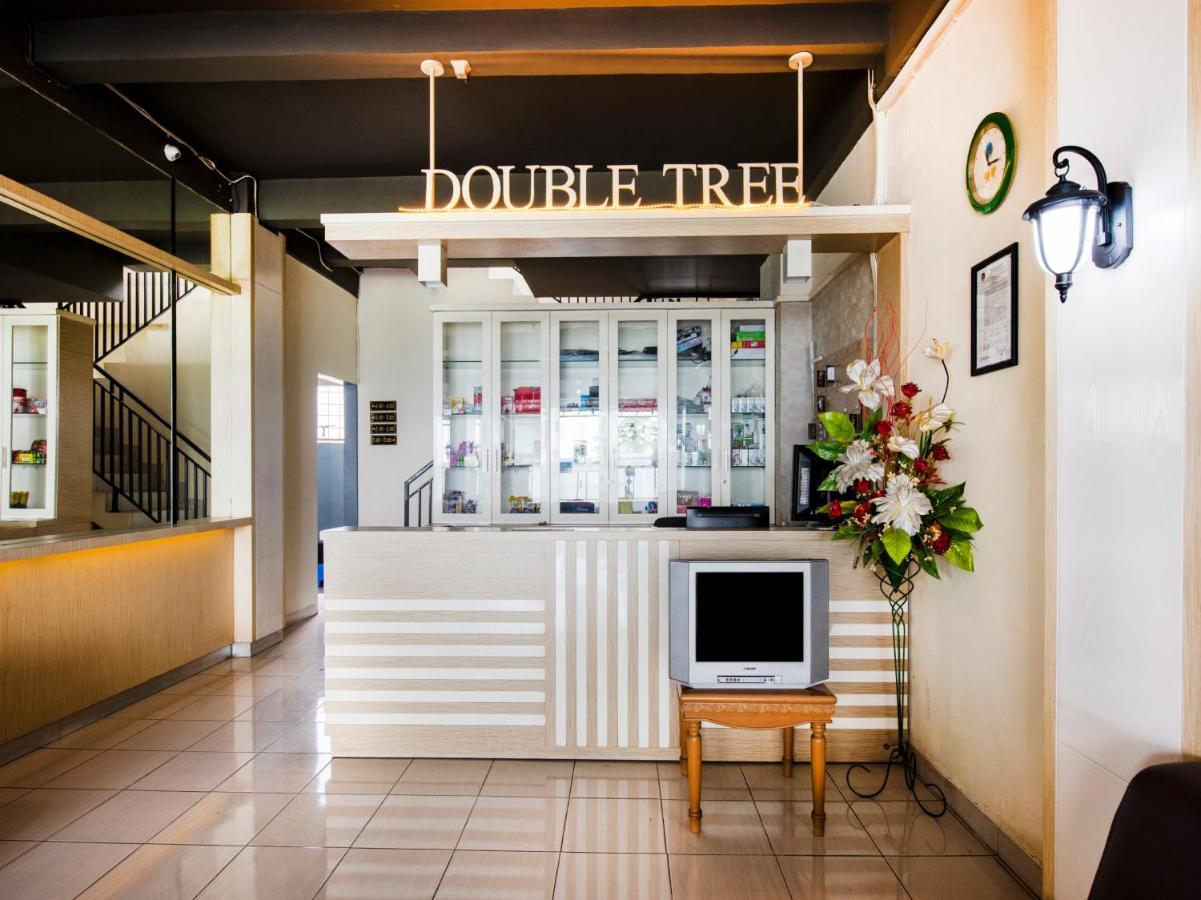 Oyo 3746 Double Tree Guesthouse Пурвокерто Екстериор снимка