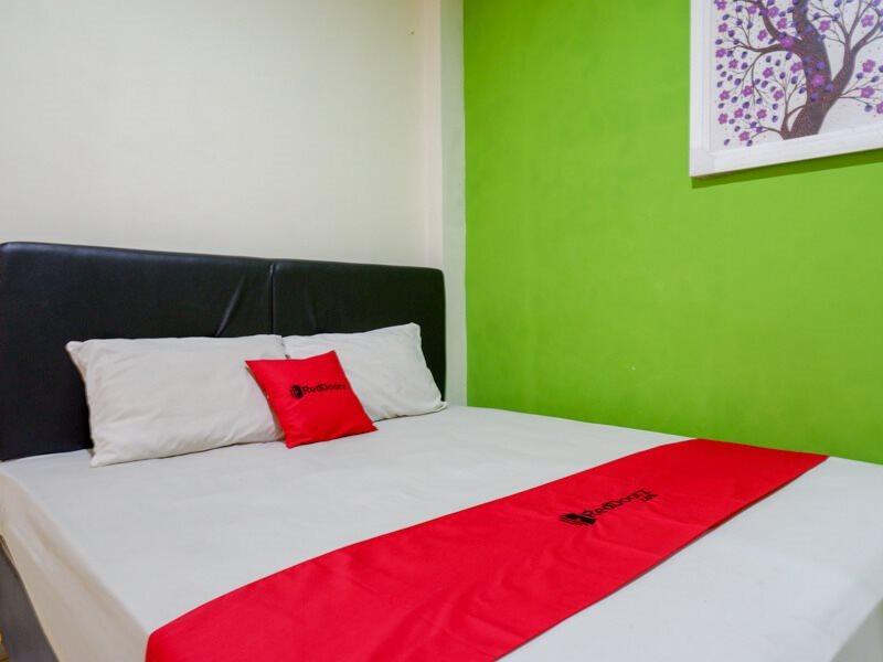 Oyo 3746 Double Tree Guesthouse Пурвокерто Екстериор снимка