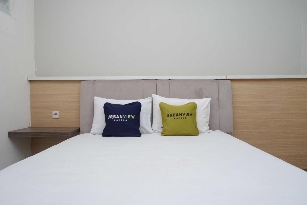 Oyo 3746 Double Tree Guesthouse Пурвокерто Екстериор снимка
