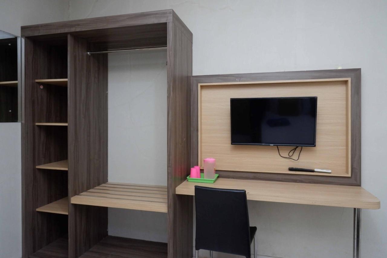 Oyo 3746 Double Tree Guesthouse Пурвокерто Екстериор снимка