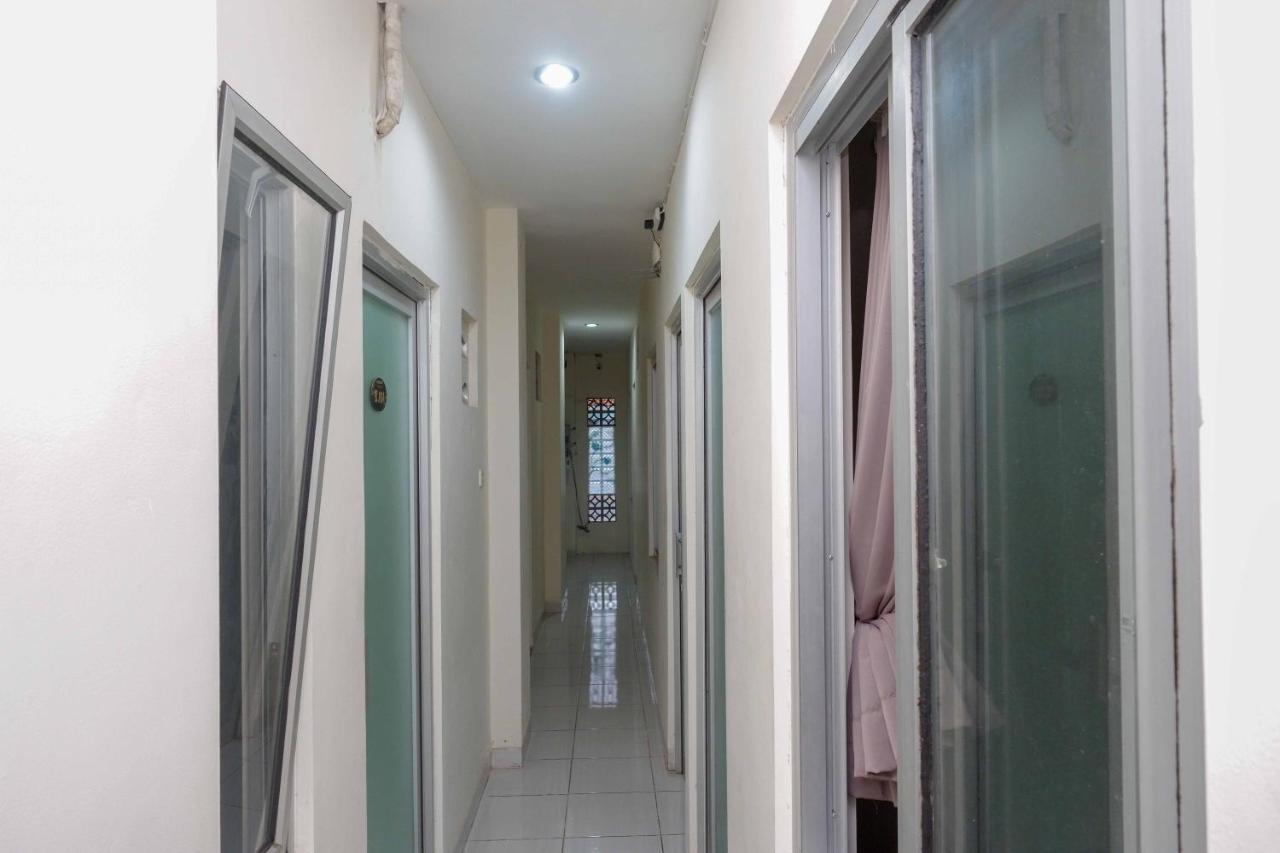 Oyo 3746 Double Tree Guesthouse Пурвокерто Екстериор снимка